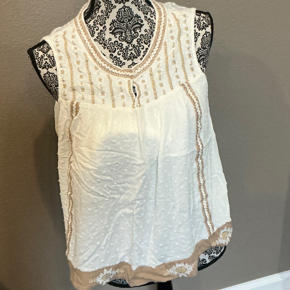 Miss Me White and Tan Blouse Size Medium